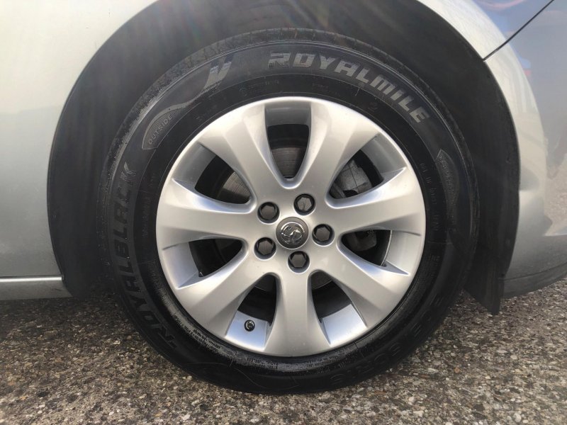 VAUXHALL ASTRA