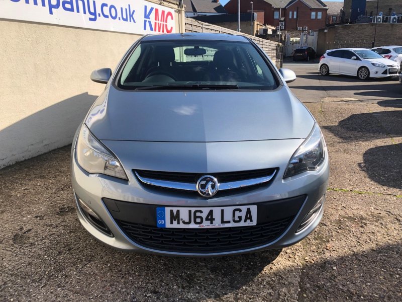 VAUXHALL ASTRA
