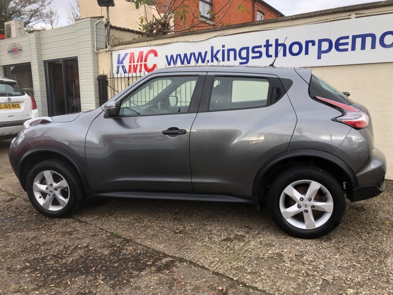 NISSAN JUKE