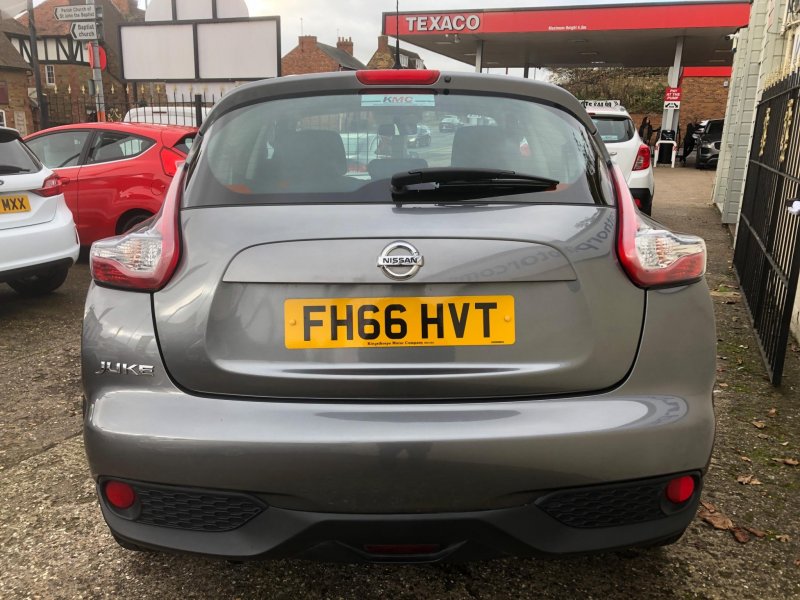 NISSAN JUKE