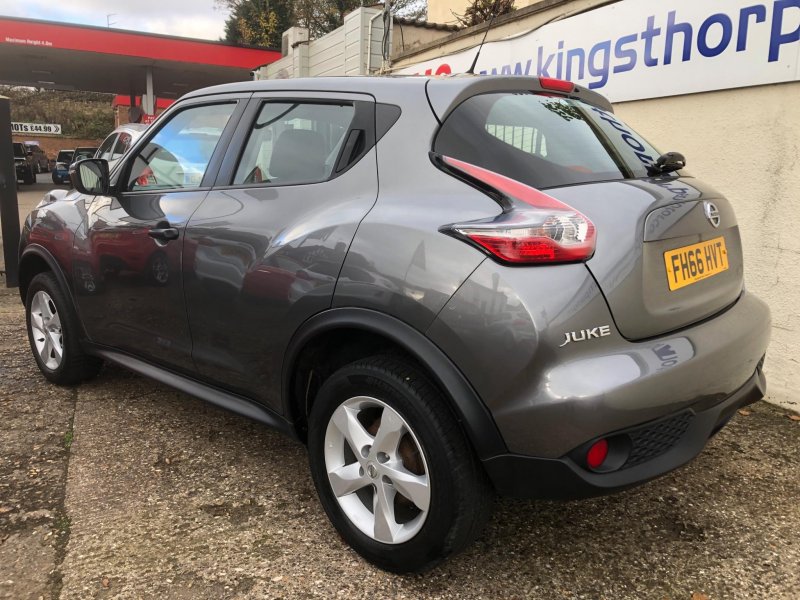 NISSAN JUKE
