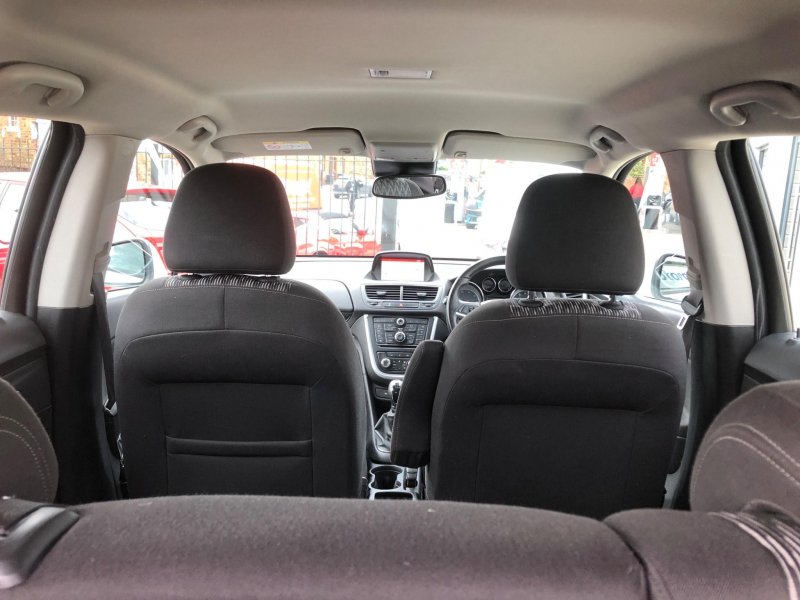 VAUXHALL MOKKA