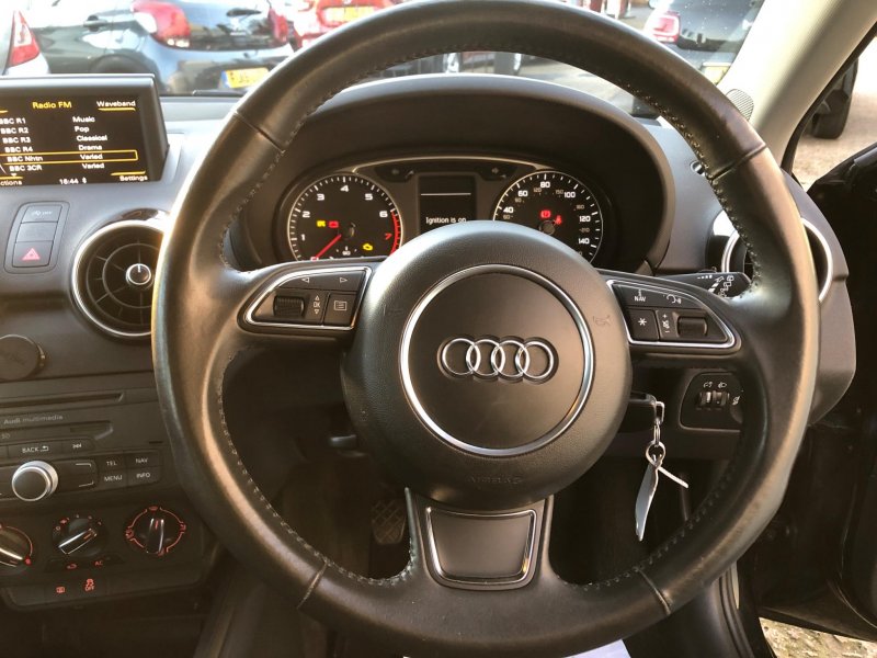 AUDI A1