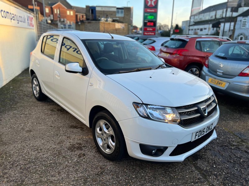 DACIA SANDERO