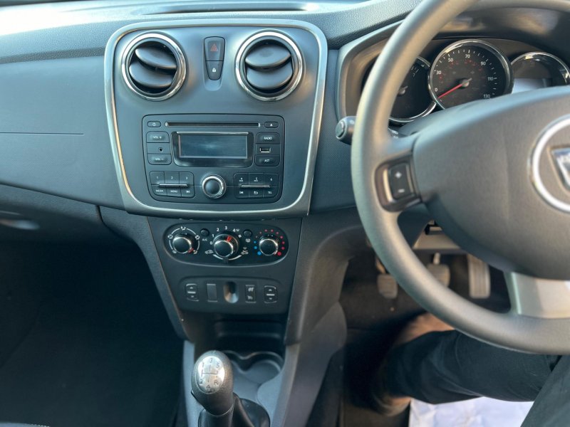 DACIA SANDERO
