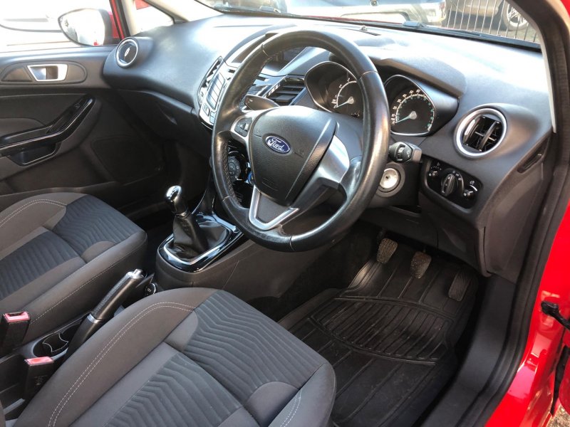 FORD FIESTA