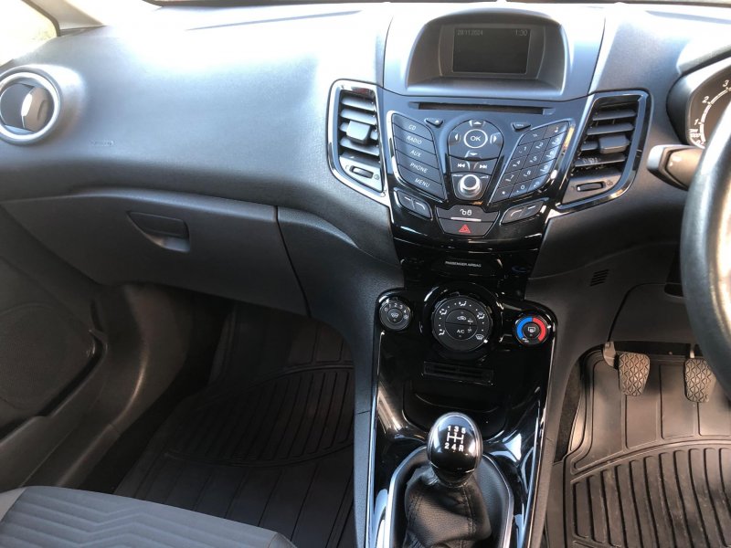 FORD FIESTA