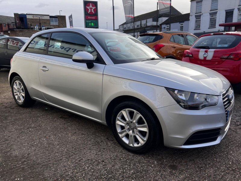 AUDI A1