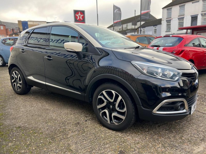 RENAULT CAPTUR