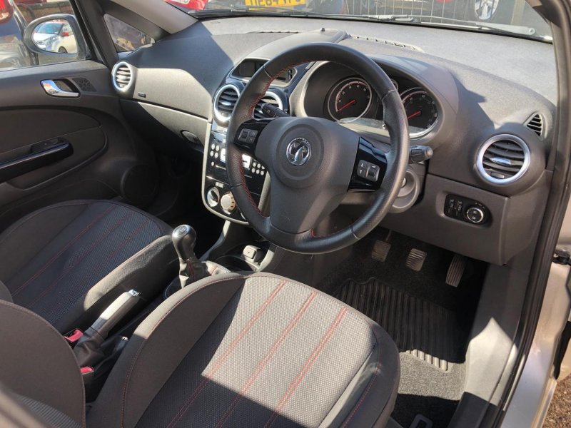 VAUXHALL CORSA