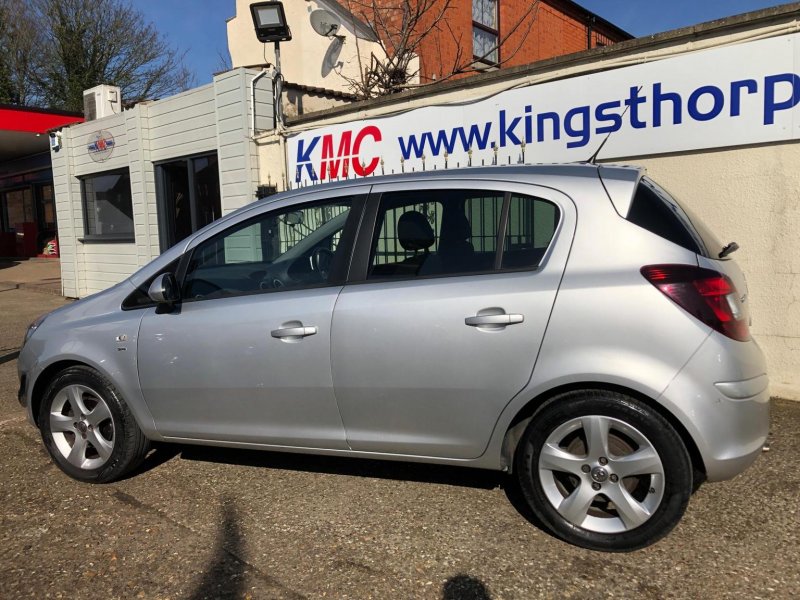 VAUXHALL CORSA