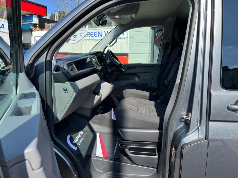 VOLKSWAGEN TRANSPORTER