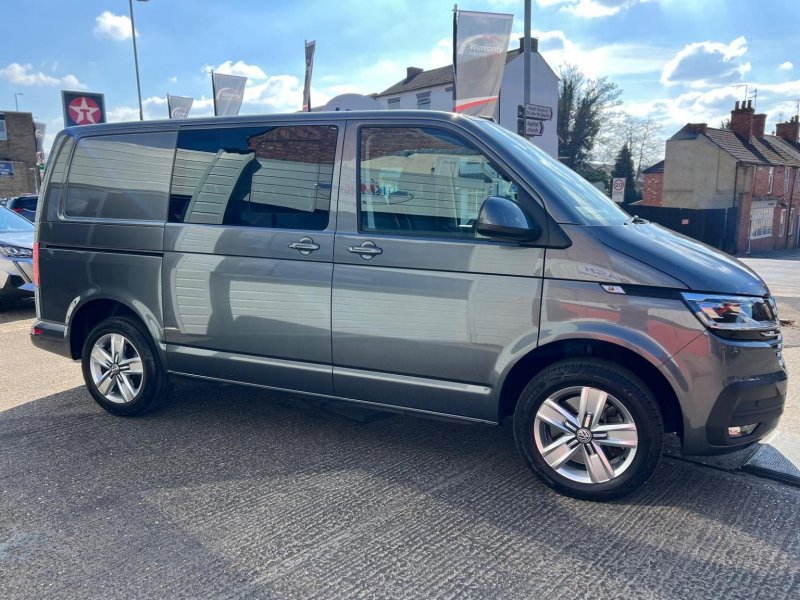 VOLKSWAGEN TRANSPORTER
