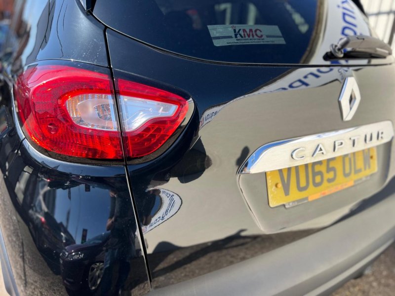 RENAULT CAPTUR