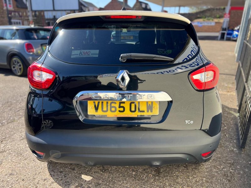 RENAULT CAPTUR
