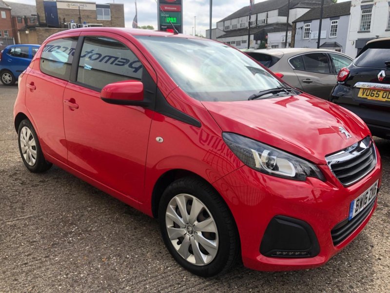 PEUGEOT 108