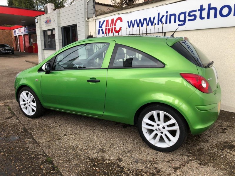 VAUXHALL CORSA