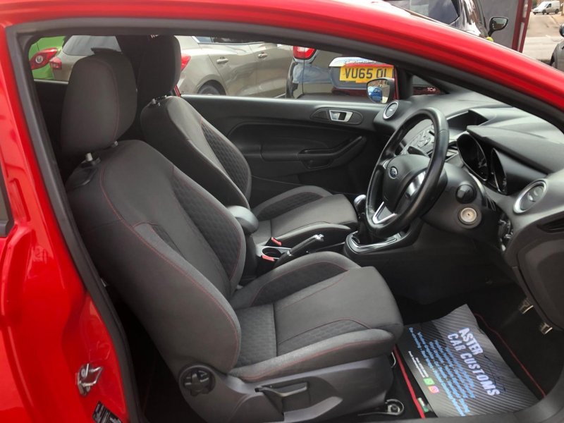 FORD FIESTA