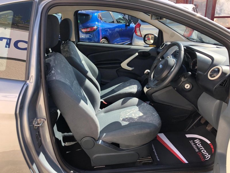 FORD KA