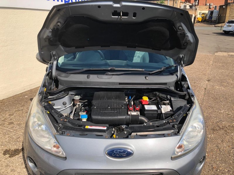 FORD KA