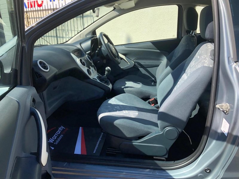 FORD KA