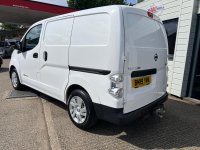 NISSAN E-NV200