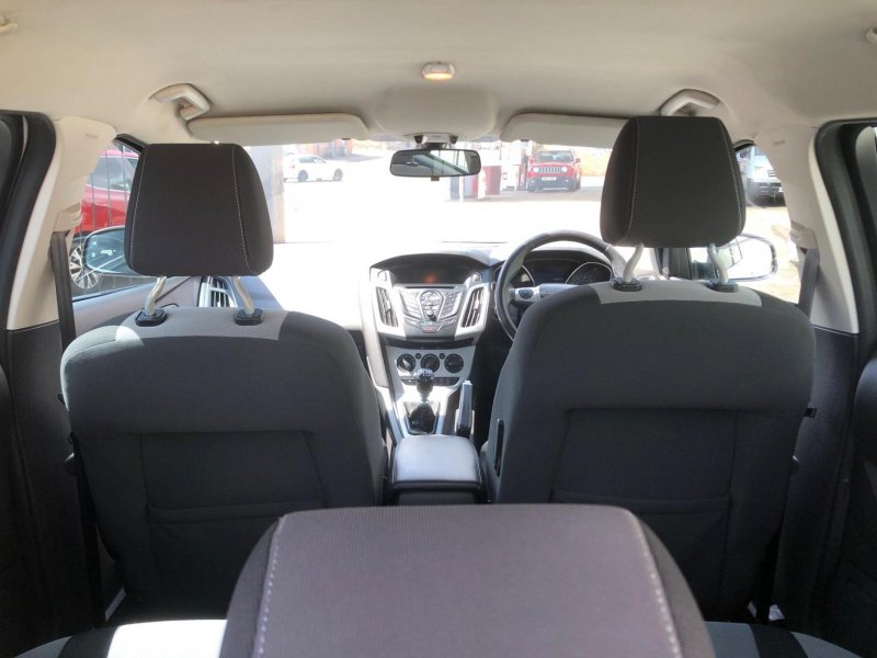 FORD FOCUS